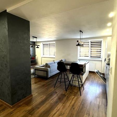 Modern Apartment In City Centre Банска бистрица Екстериор снимка