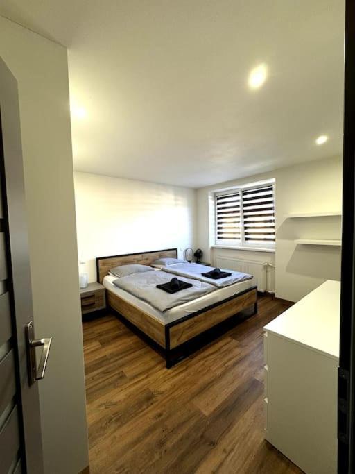 Modern Apartment In City Centre Банска бистрица Екстериор снимка